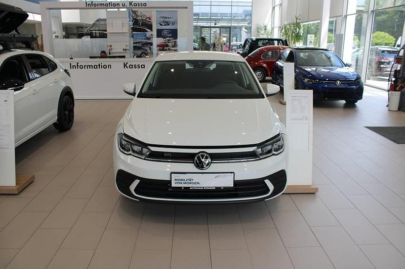 Gebraucht VW Polo Life 95 PS (69 kW) 2023 Weiss  normal Limousine