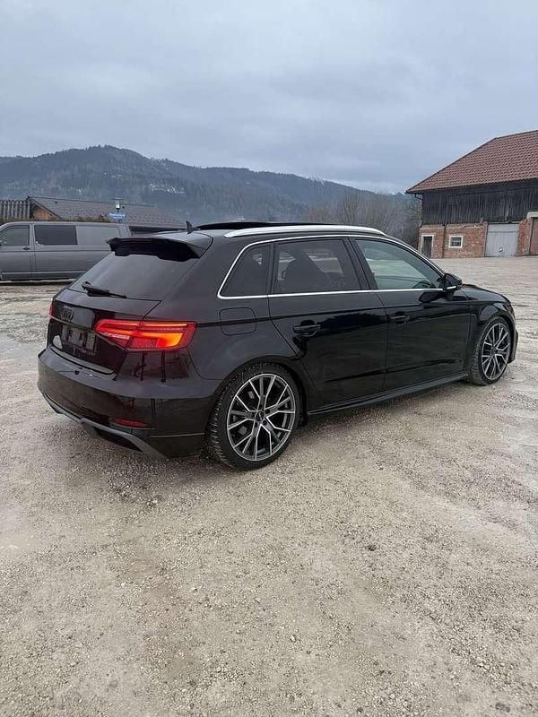 Gebraucht Audi A3 Sport 184 PS (135 kW) 2017 Limousine