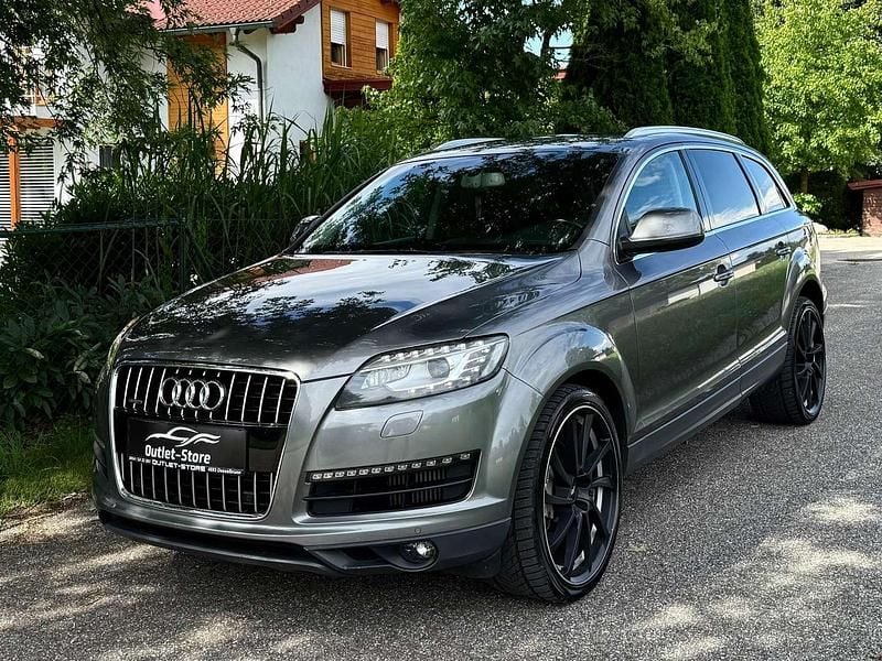 Grau Gebraucht 2011 Audi Q7 Design SUV | € 16.990 (Fairer Preis) - Bild 1/4
