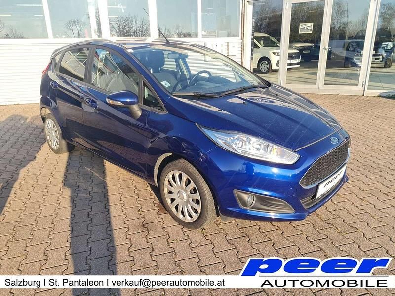 Blau Gebraucht 2016 Ford Fiesta Trend Kleinwagen | € 6.990 (Fairer Preis) - Bild 1/4