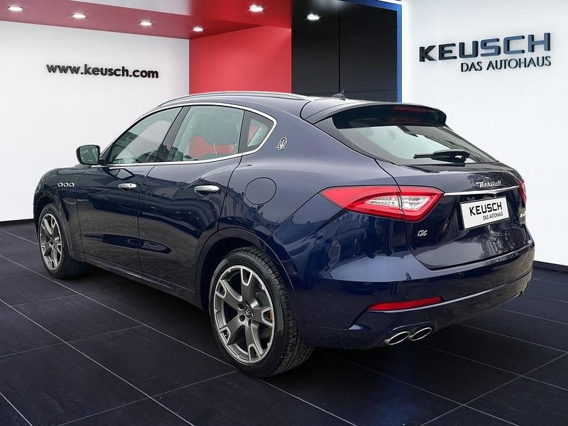 Gebraucht Maserati Levante 275 PS (202 kW) 2018 Blau SUV