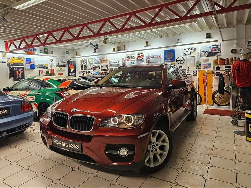 Gebraucht BMW X6 Sport Line 245 PS (180 kW) 2010 Rot SUV