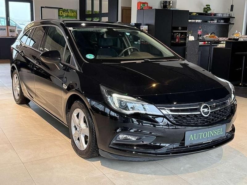 Gebraucht Opel Astra Innovation 125 PS (91 kW) 2019 Schwarz Kombi