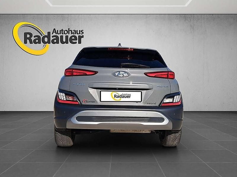 Gebraucht Hyundai Kona 105 PS (77 kW) 2022 Grau SUV