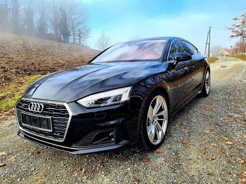 Gebraucht Audi A5 Sportback Comfort 204 PS (150 kW) 2021 Schwarz Kleinwagen
