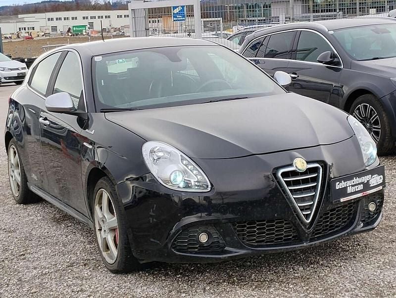 Gebraucht Alfa Romeo Giulietta 120 PS (88 kW) 2013 Schwarz Kleinwagen