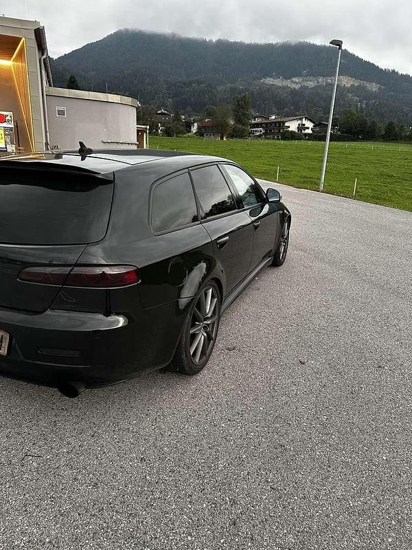 Gebraucht Alfa Romeo 159 Turismo 209 PS (153 kW) 2010 Kombi
