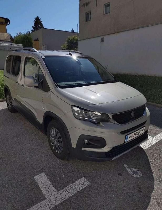 Gebraucht 2019 Peugeot Rifter Active Van / Kleinbus | € 9.000 - Bild 1/4