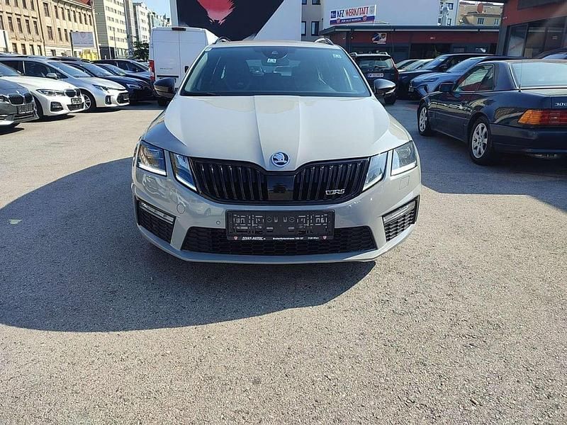 Gebraucht Skoda Octavia RS 184 PS (135 kW) 2019 Grau Kombi