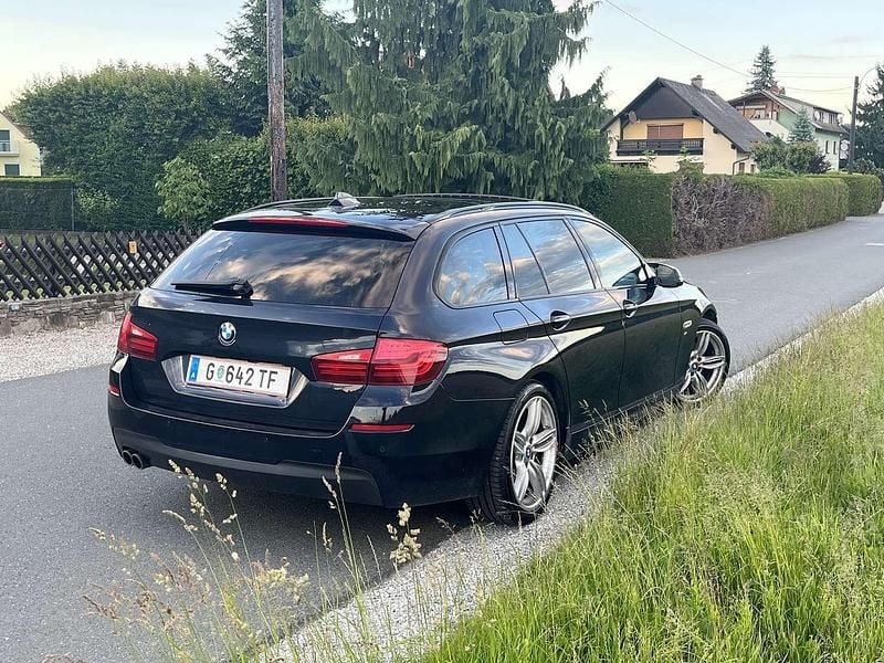Gebraucht BMW 520 M Sport 190 PS (139 kW) 2015 Kombi
