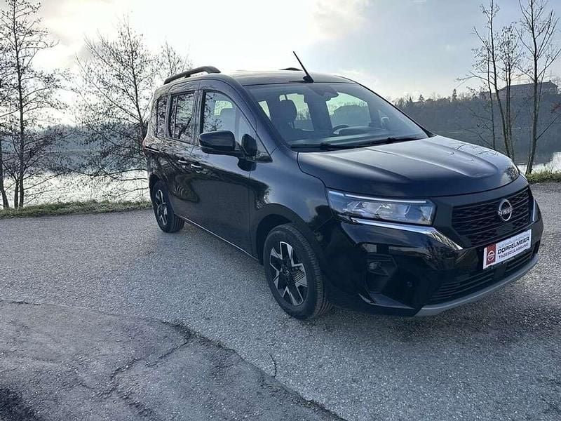Neu Nissan Townstar Tekna 131 PS (96 kW) 2025 Schwarz Van