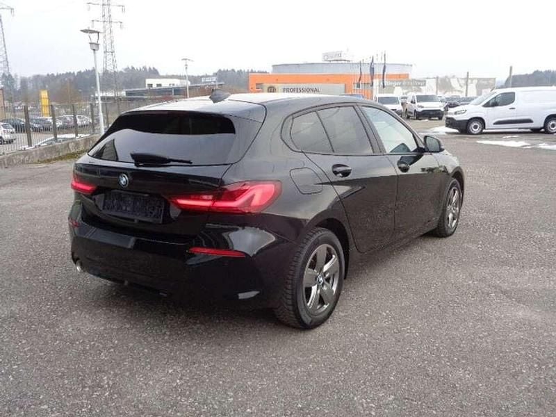 Gebraucht BMW 116 Advantage 116 PS (85 kW) 2022 Schwarz Kleinwagen