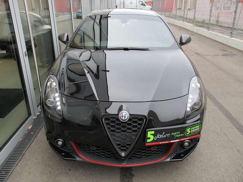 Gebraucht Alfa Romeo Giulietta Super 170 PS (125 kW) 2018 Schwarz Kleinwagen