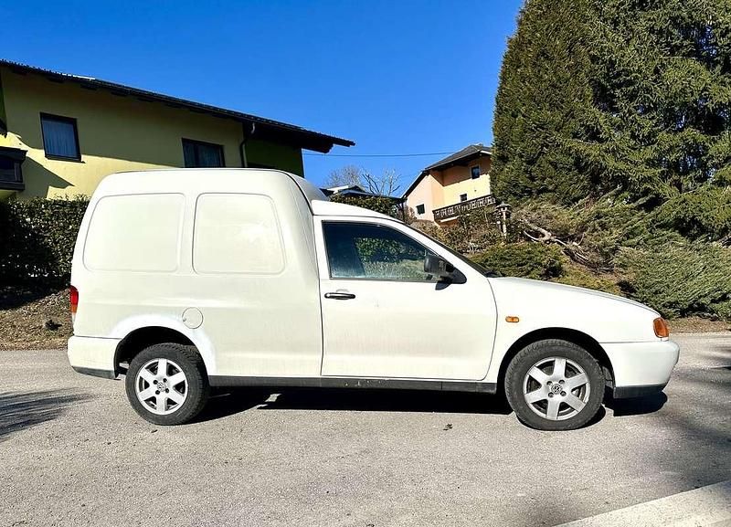 Gebraucht VW Caddy 64 PS (47 kW) 2003 Weiß Van / Kleinbus