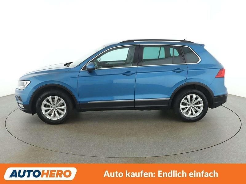 Gebraucht VW Tiguan Comfortline 125 PS (91 kW) 2017 Blau SUV