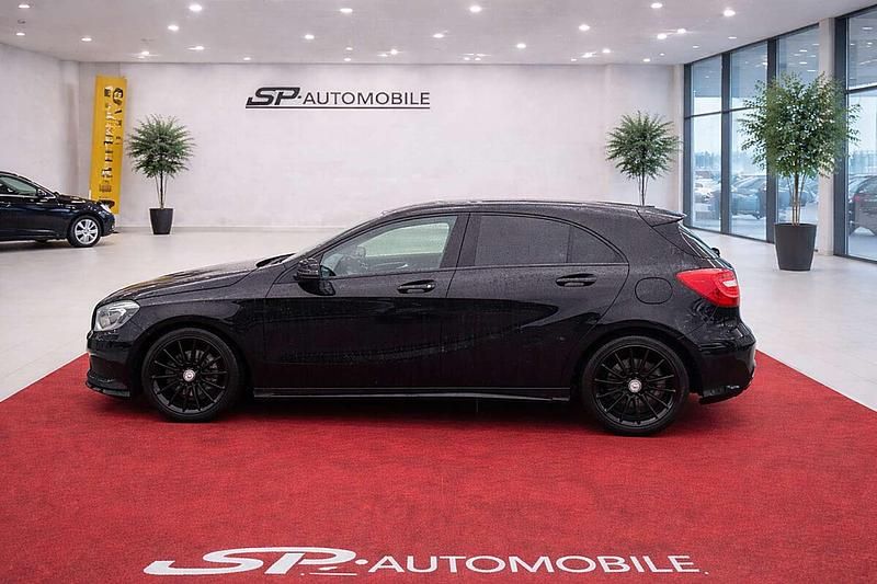 Gebraucht Mercedes A200 AMG 136 PS (100 kW) 2014 Schwarz Limousine