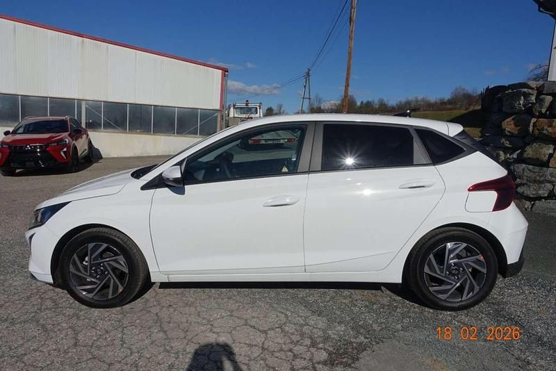 Neu Hyundai i20 77 PS (56 kW) 2025 Weiß Kleinwagen