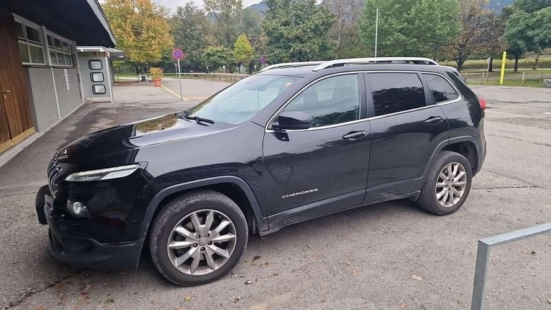 Gebraucht Jeep Cherokee Limited 200 PS (147 kW) 2016 Schwarz SUV