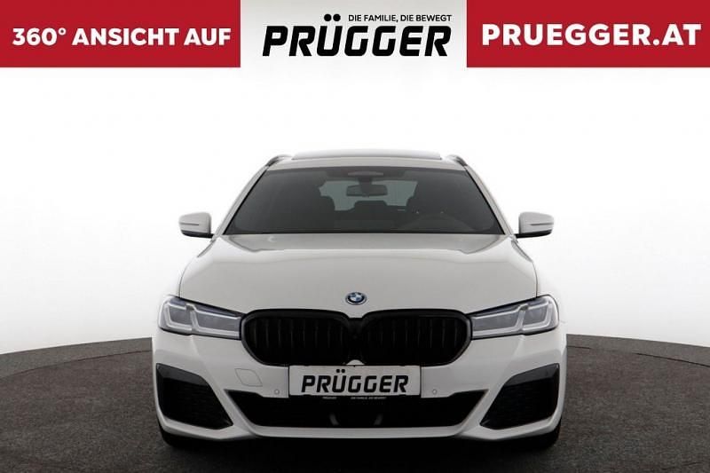 Gebraucht BMW 530e M Sport 184 PS (135 kW) 2021 Weiß Kombi