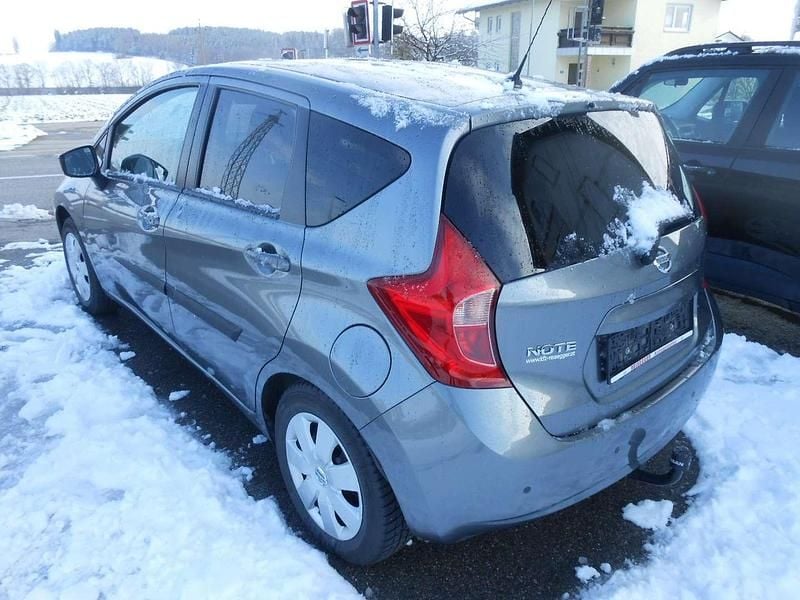 Gebraucht Nissan Note Acenta+ 80 PS (58 kW) 2016 Grau Kleinwagen