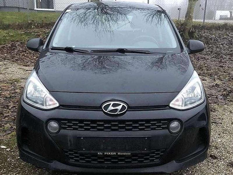 Gebraucht Hyundai i10 68 PS (50 kW) 2017 Kleinwagen