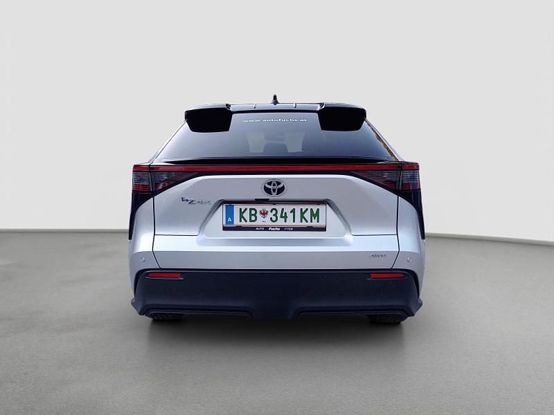 Gebraucht Toyota bZ4X Comfort 160 kW (218 PS) 2025 Silber SUV