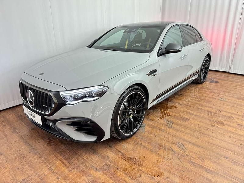 Grau Gebraucht 2025 Mercedes E53 AMG AMG Limousine | € 125.990 - Bild 1/4
