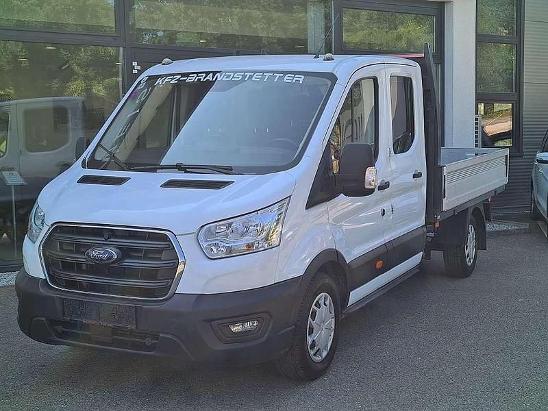 Gebraucht Ford Transit Trend 131 PS (96 kW) 2022 Weiß Van