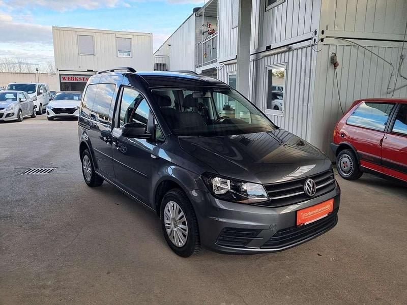 Gebraucht VW Caddy Trendline 102 PS (75 kW) 2018 Grau Van / Kleinbus