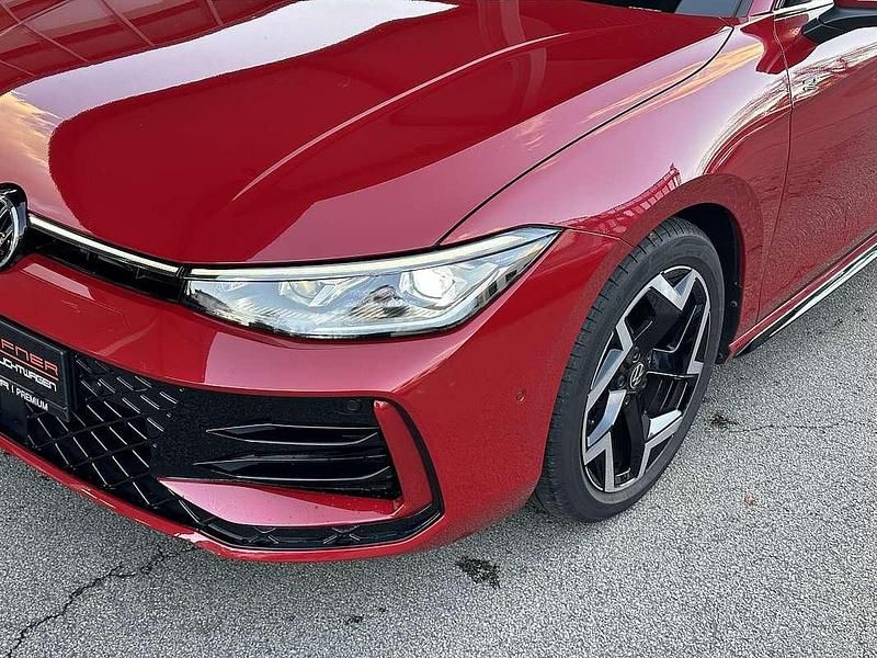 Gebraucht VW Passat IQ Drive 150 PS (110 kW) 2024 Chilirot Kombi