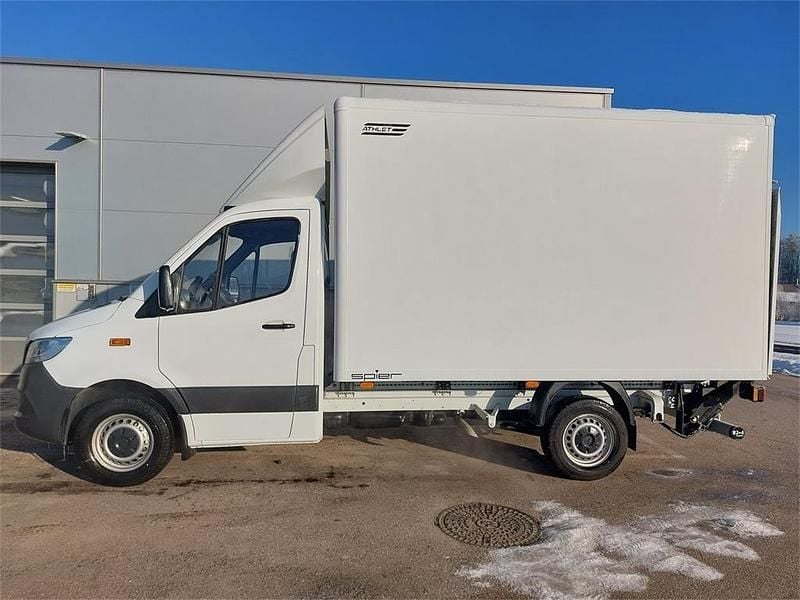 Gebraucht Mercedes Sprinter 150 PS (110 kW) 2024 Weiss Van