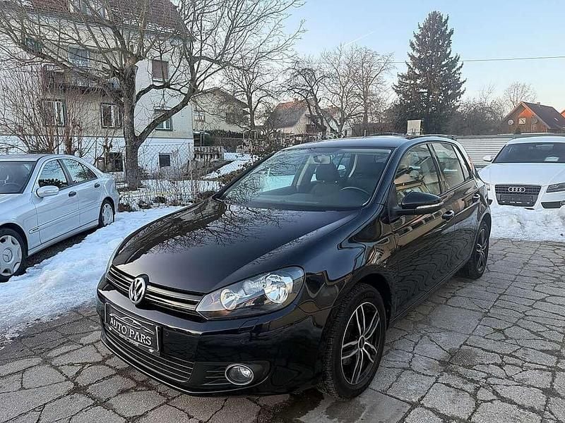 Schwarz Gebraucht 2012 VW Golf R Limousine | € 7.990 (Fairer Preis) - Bild 1/4