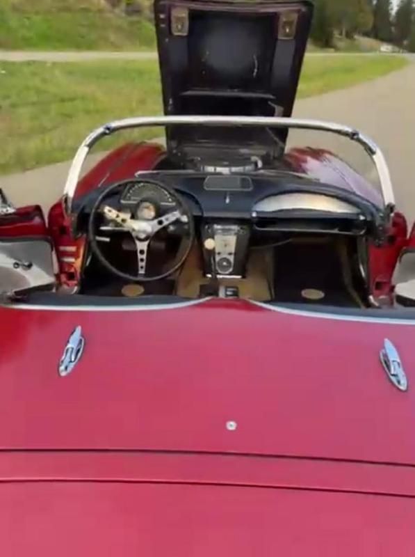 Gebraucht Chevrolet Corvette C1 349 PS (256 kW) 1959 Rot Cabrio