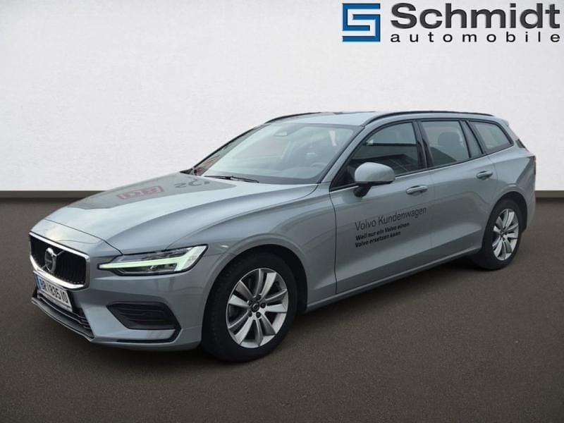 Gebraucht Volvo V60 Core 197 PS (144 kW) 2025 Grau Kombi
