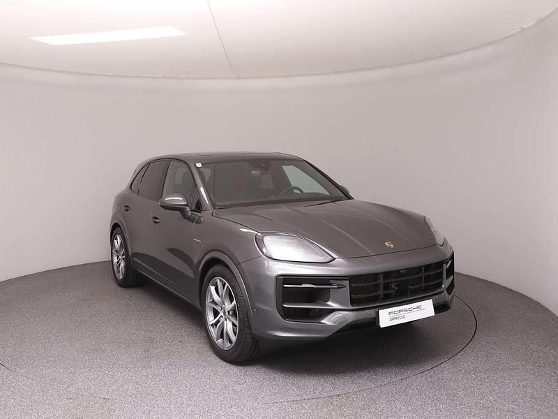 Gebraucht Porsche Cayenne 470 PS (345 kW) 2025 Mittelgrau  metallic SUV