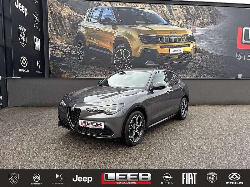 Weiß Gebraucht 2023 Alfa Romeo Stelvio Ti SUV | € 44.900 (Etwas zu teuer) - Bild 1/4