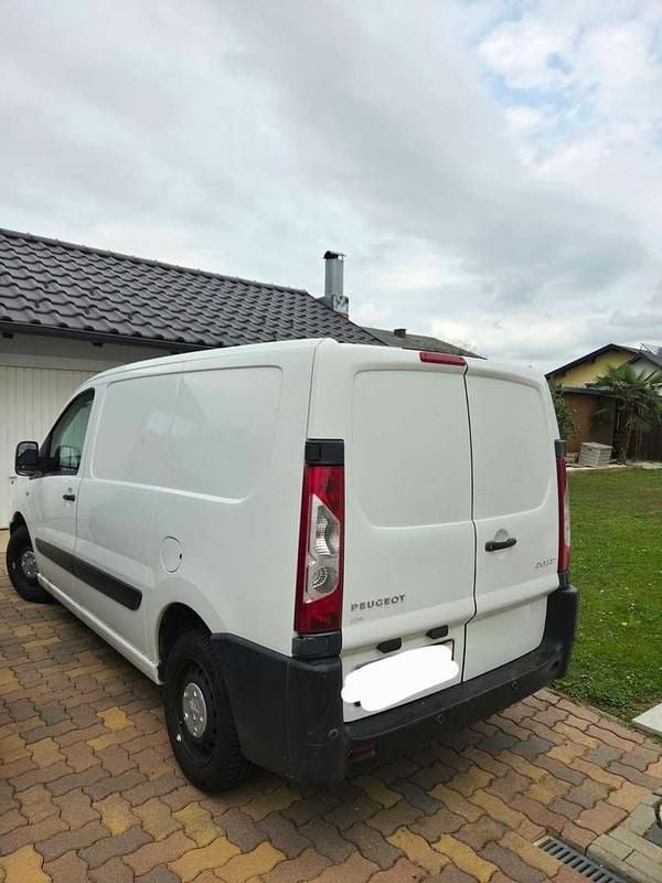 Gebraucht Peugeot Expert 90 PS (66 kW) 2012 Weiß Van