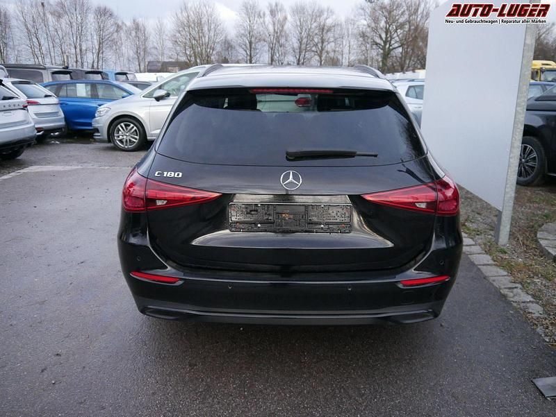 Gebraucht Mercedes C180 Avantgarde 2023 Schwarz Kombi