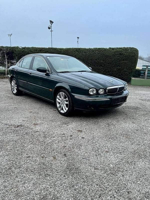Gebraucht 2002 Jaguar X-type Executive Limousine | € 1.790 - Bild 1/4