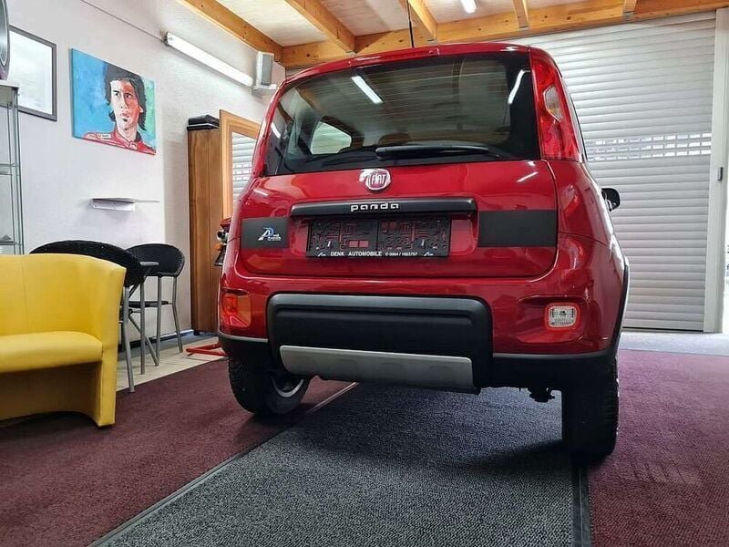 Gebraucht Fiat Panda 4x4 95 PS (69 kW) 2015 Kleinwagen
