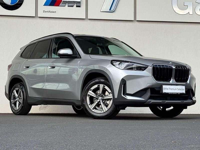 Gebraucht BMW X1 Shadowline 163 PS (119 kW) 2025 Spacesilber SUV