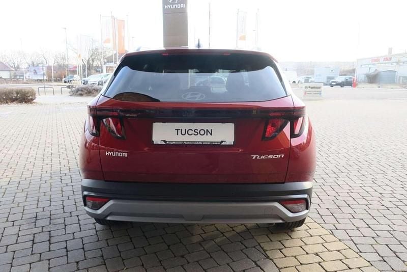 Neu Hyundai Tucson 160 PS (117 kW) 2025 Rot SUV