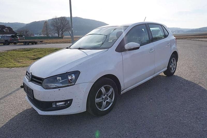 Gebraucht VW Polo 69 PS (50 kW) 2010 Weiß Kleinwagen