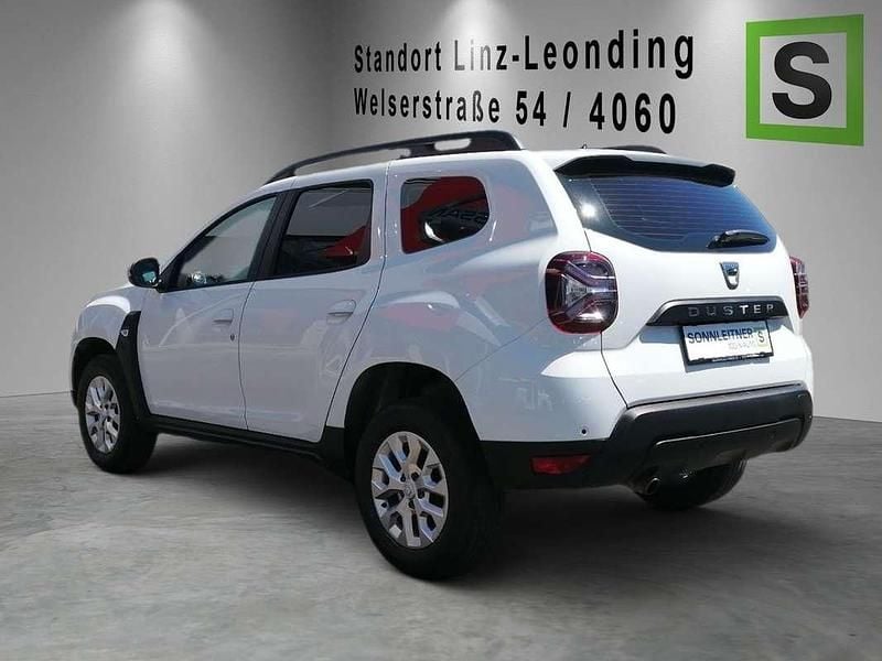 Gebraucht Dacia Duster Comfort 91 PS (66 kW) 2022 Weiß SUV