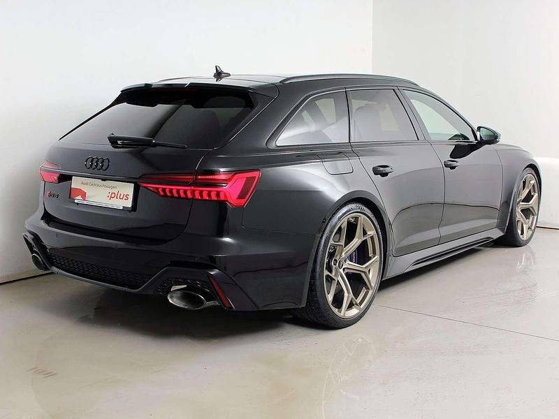 Neu Audi RS6 Performance 630 PS (463 kW) 2025 Schwarz Kombi