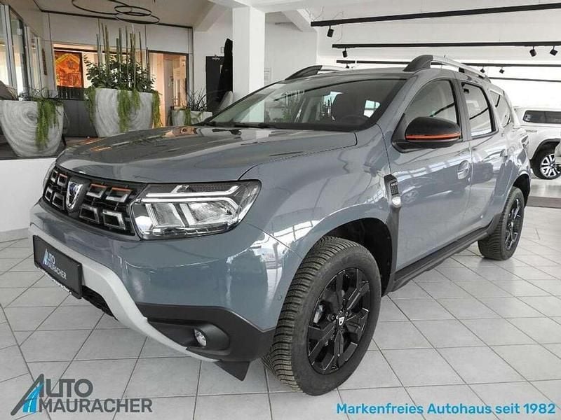 Gebraucht Dacia Duster Extreme 114 PS (83 kW) 2023 Grau SUV