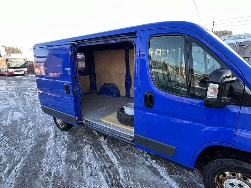 Gebraucht Peugeot Boxer 131 PS (96 kW) 2013 Blau Van