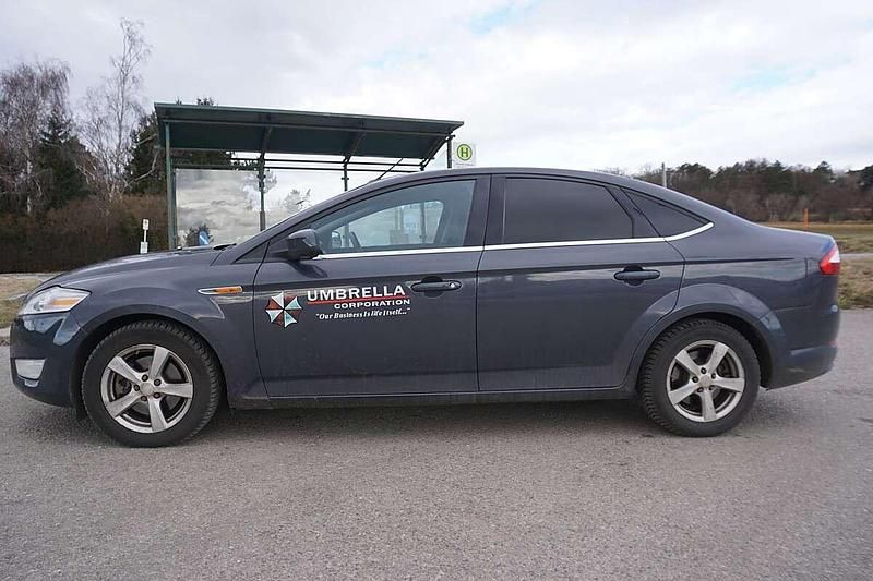 Gebraucht Ford Mondeo Titanium 175 PS (128 kW) 2008 Grau Limousine