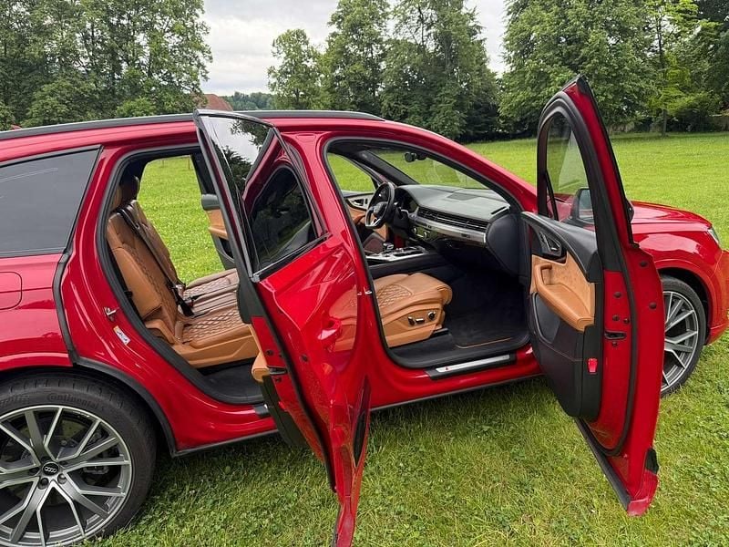 Gebraucht Audi SQ7 Exclusive 435 PS (319 kW) 2018 Rot SUV