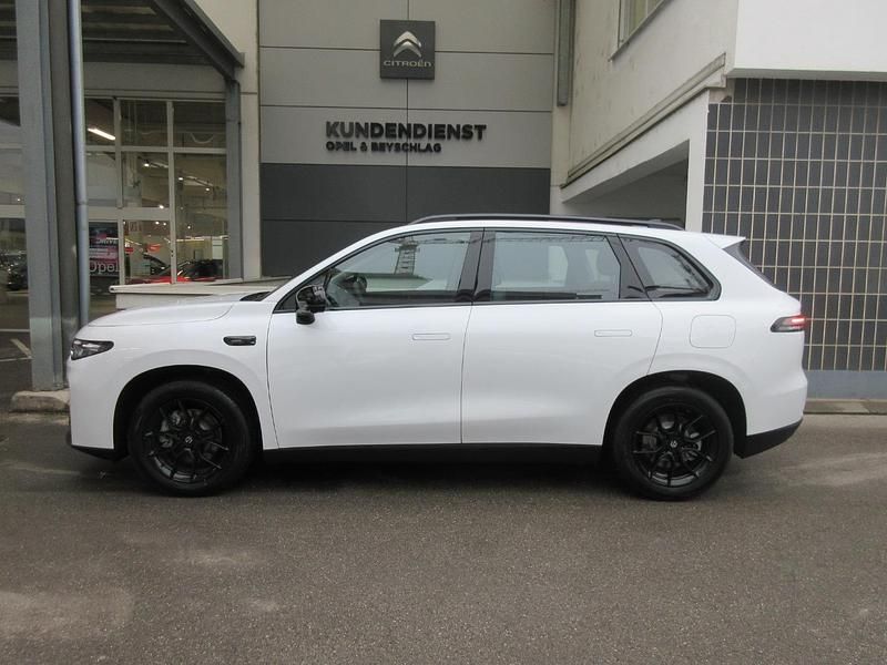 Neu Leapmotor C10 160 kW (218 PS) 2025 Pearly white SUV